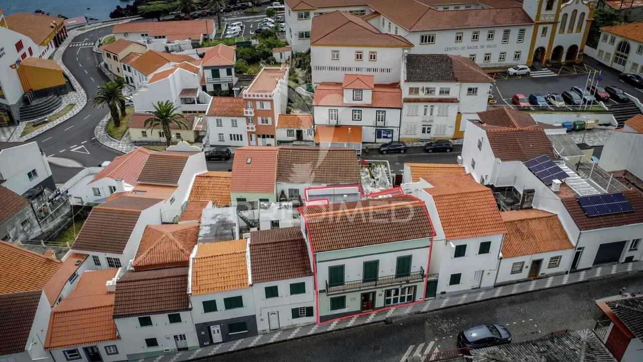 Moradia T5 para Venda em Velas (São Jorge) Foto 2