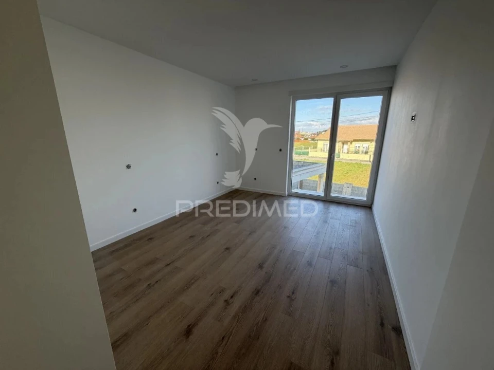 Moradia T3 para Venda em Gafanha da Nazaré Foto 11