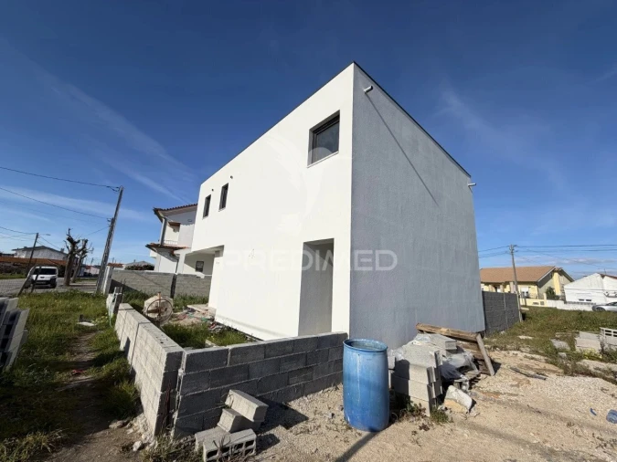 Moradia T3 para Venda em Gafanha da Nazaré Foto 2