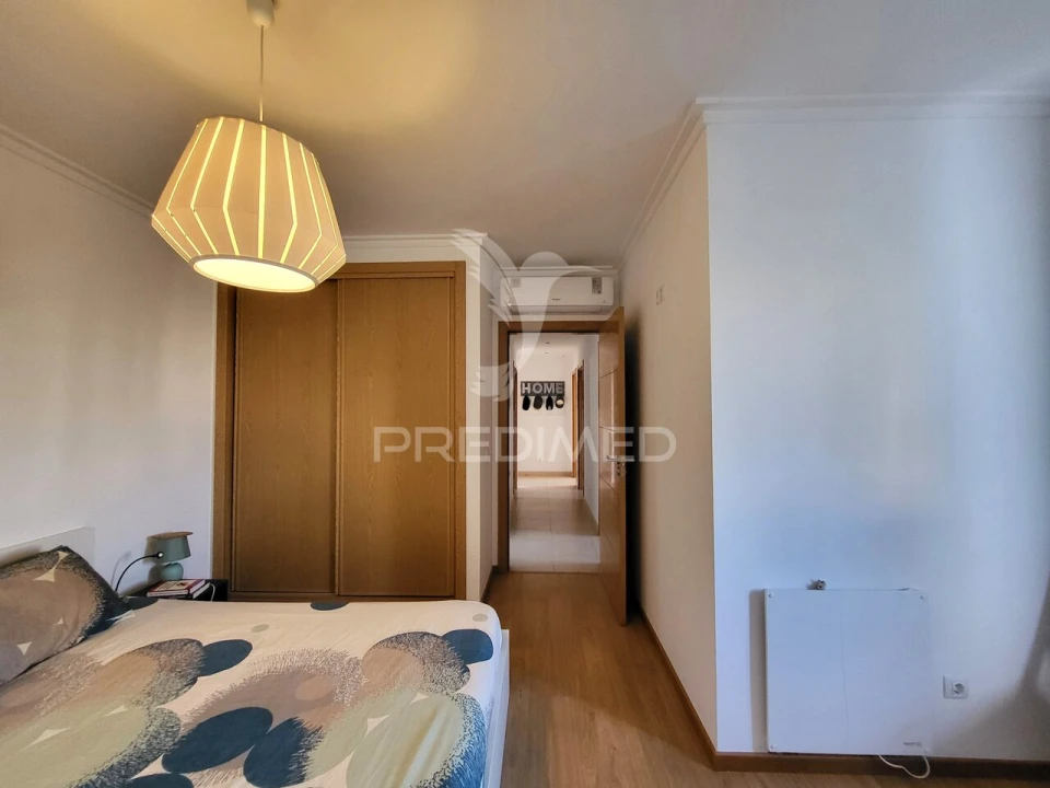 Apartamento T2 para Venda em Portimão Foto 10