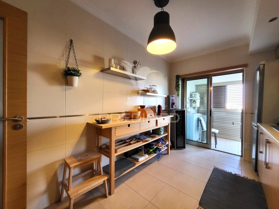 Apartamento T2 para Venda em Portimão Foto 29