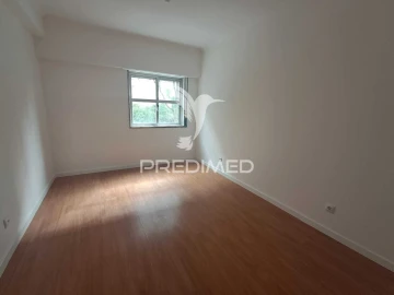 Apartamento T2 para Venda em Algueirão-Mem Martins