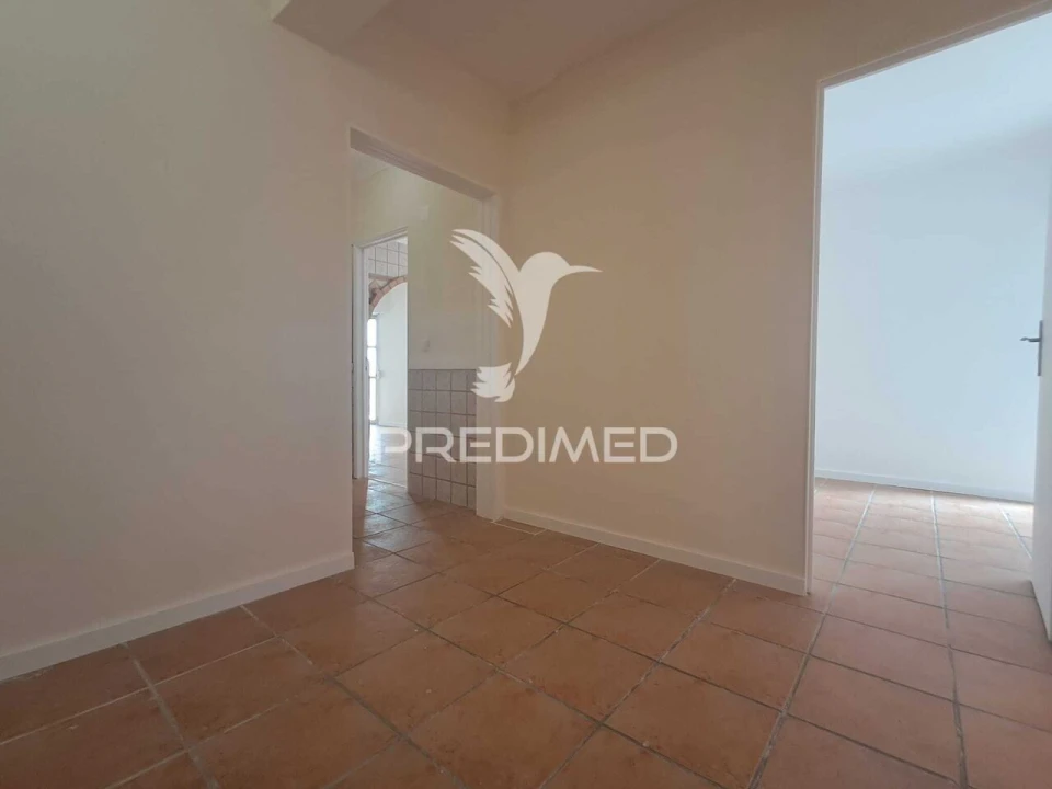 Apartamento T2 para Venda em Algueirão-Mem Martins Foto 9