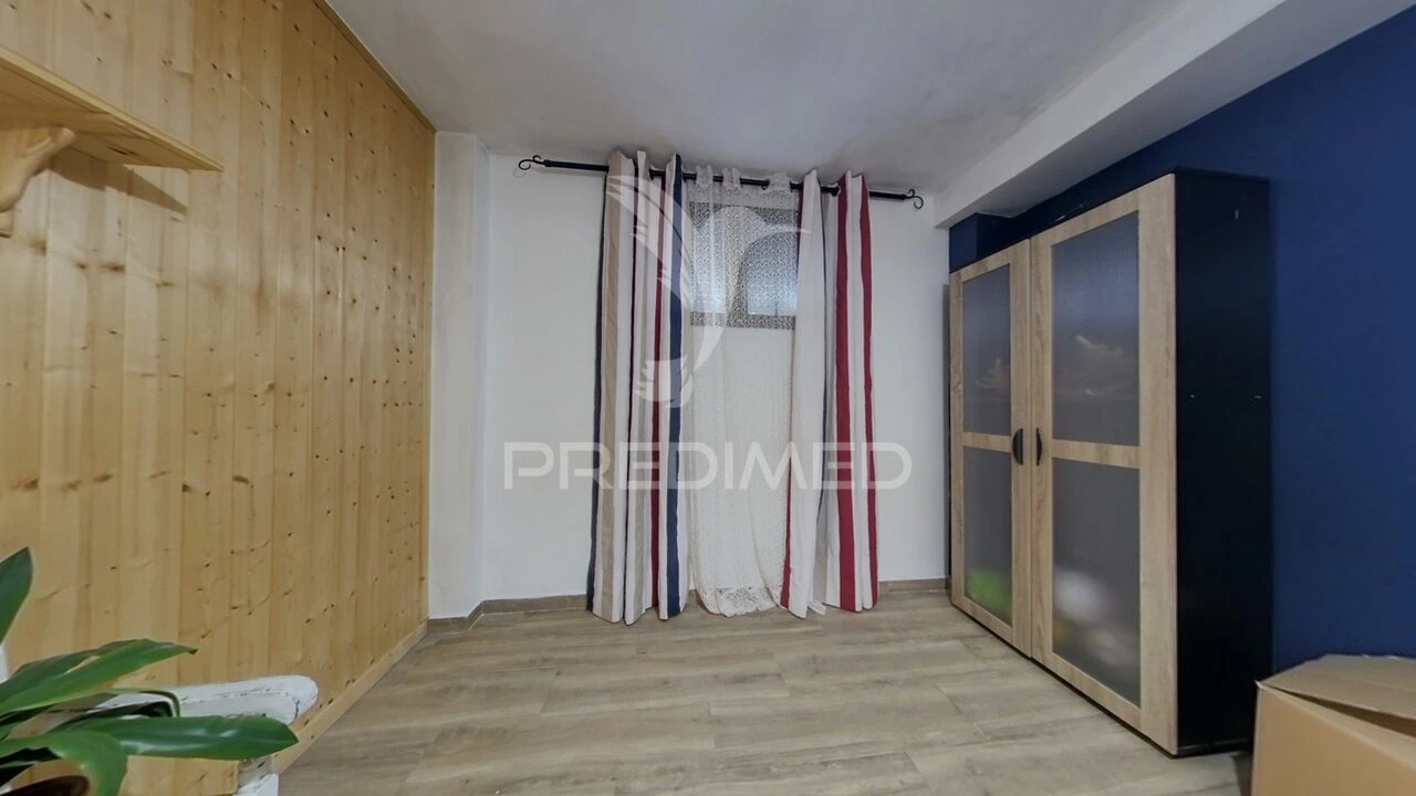 Moradia T4 para Venda em Sé e São Lourenço Foto 23