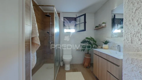 Moradia T4 para Venda em Sé e São Lourenço