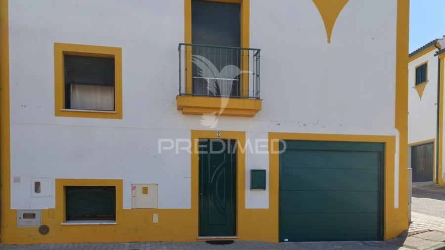Moradia T4 para Venda em Sé e São Lourenço