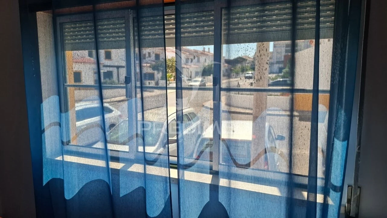 Apartamento T2 para Venda em Alpiarça Foto 6