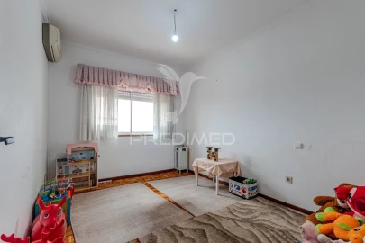 Apartamento T3 para Venda em Oliveira (Santa Maria)