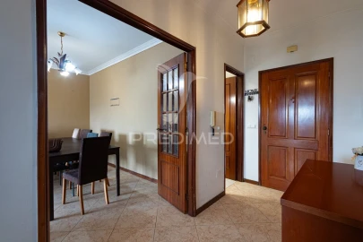 Apartamento T3 para Venda em Oliveira (Santa Maria)