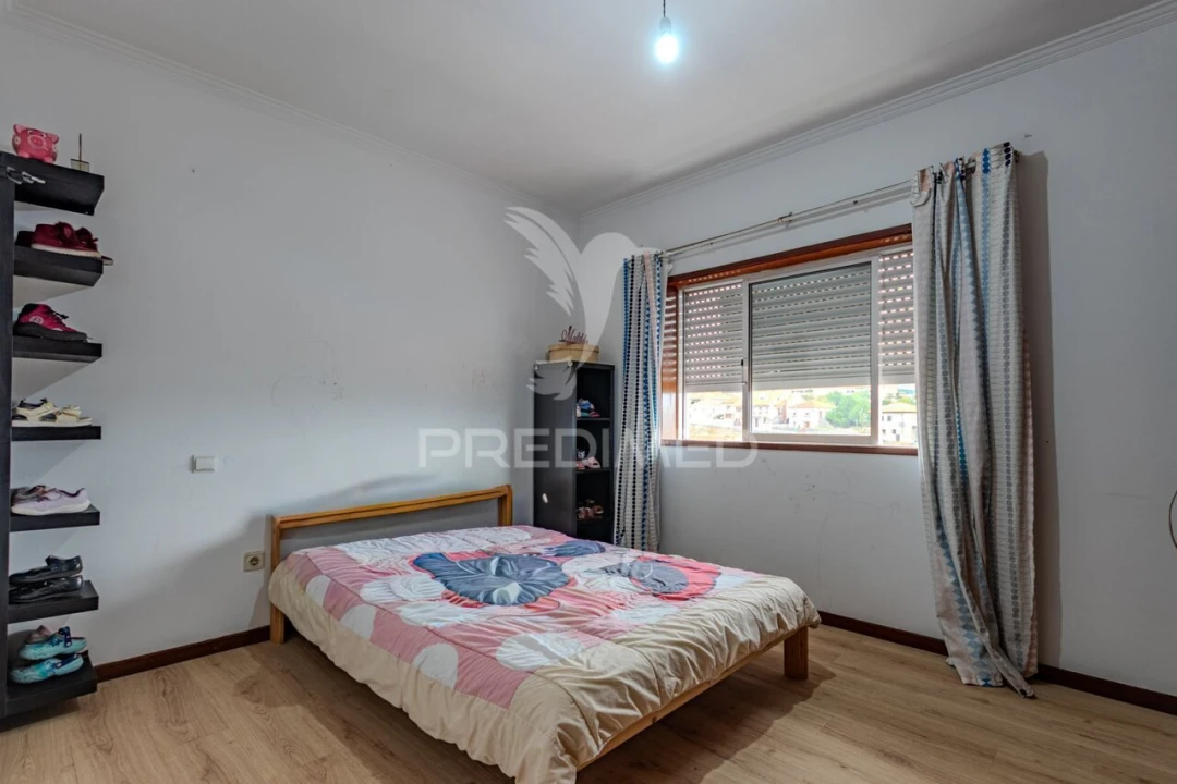 Apartamento T3 para Venda em Oliveira (Santa Maria) Foto 11