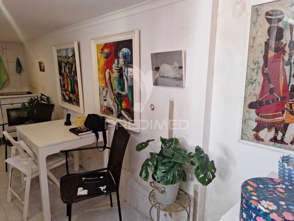 Apartamento T0 para Venda em Misericórdia Foto 2