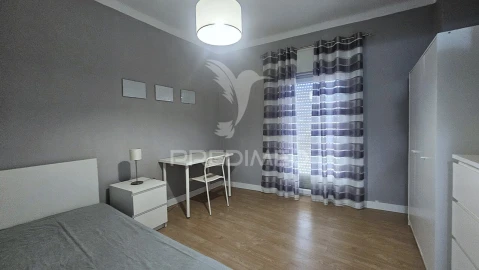Moradia T2 para Venda em Sé e São Lourenço