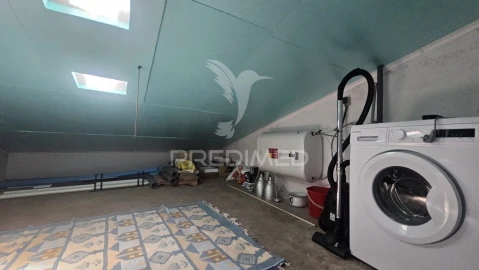 Moradia T2 para Venda em Sé e São Lourenço