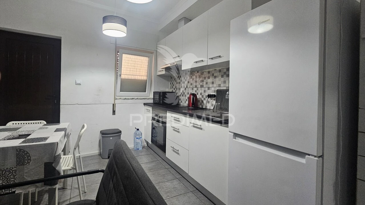 Moradia T2 para Venda em Sé e São Lourenço Foto 5
