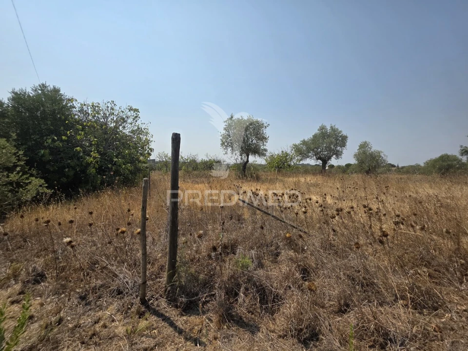 Moradia T2 para Venda em Casével e Vaqueiros Foto 10