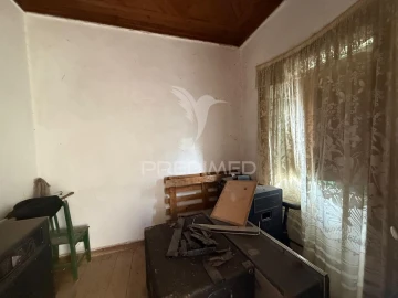 Moradia T2 para Venda em Arneiro das Milhariças