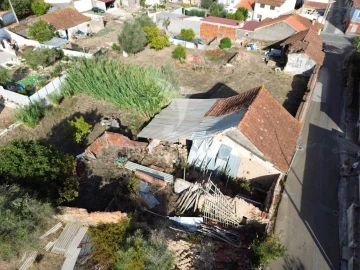 Moradia T2 para Venda em Arneiro das Milhariças