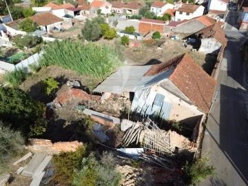 Moradia T2 para Venda em Arneiro das Milhariças