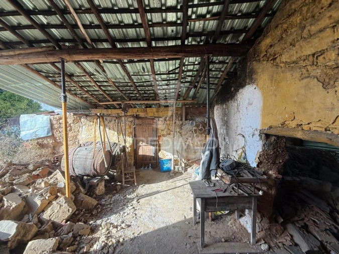 Moradia T2 para Venda em Arneiro das Milhariças Foto 30