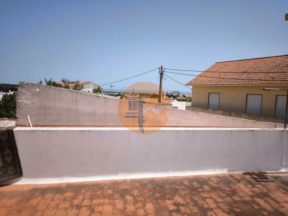 Prédio para Venda em Altura Foto 10