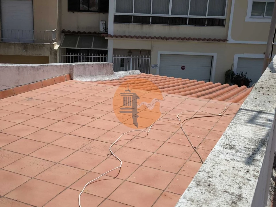 Prédio para Venda em Altura Foto 14