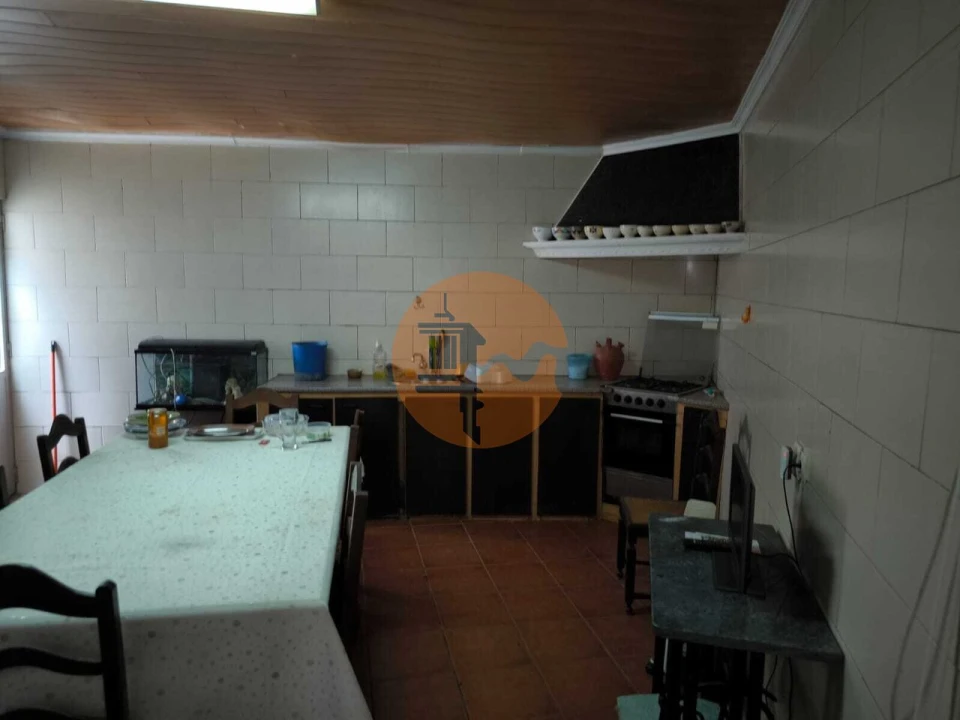 Prédio para Venda em Altura Foto 25