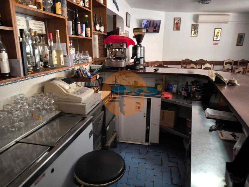 Prédio para Venda em Altura Foto 63