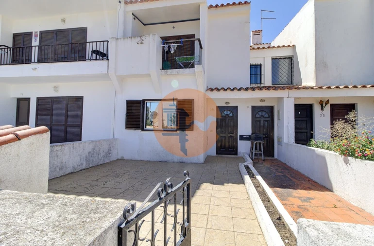Moradia T2 para Venda em Monte Gordo Foto 25