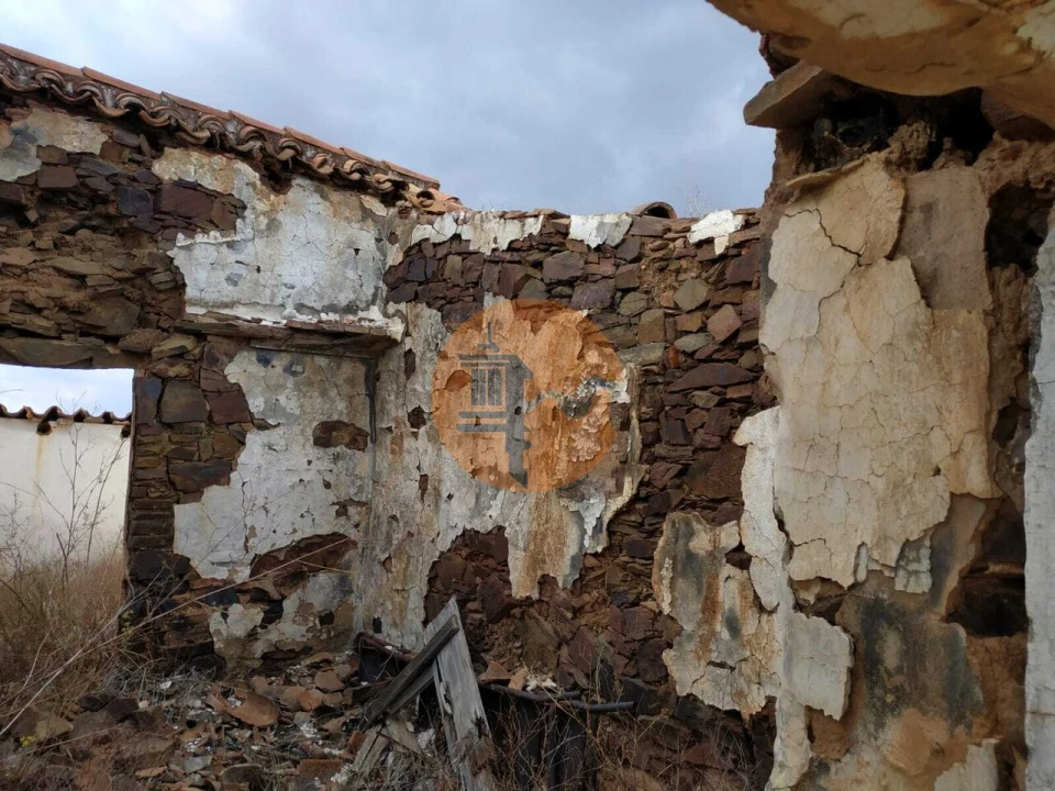 Terreno para Venda em Azinhal Foto 4