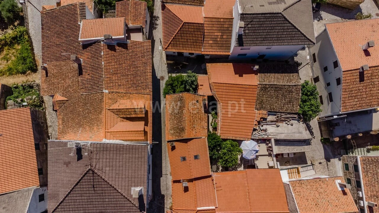 Moradia T1 para Venda em Bendada Foto 10