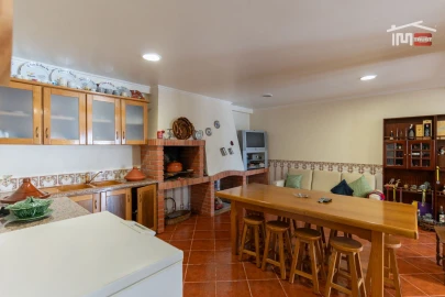 Moradia T5 para Venda em Fatima