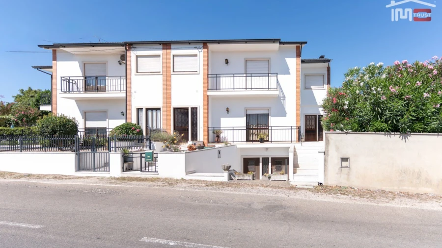 Moradia T5 para Venda em Fatima