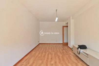 Apartamento T2 para Arrendamento em São Mamede de Infesta e Senhora da Hora