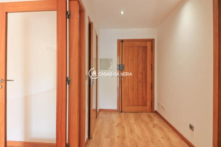 Apartamento T2 para Arrendamento em São Mamede de Infesta e Senhora da Hora Foto 8