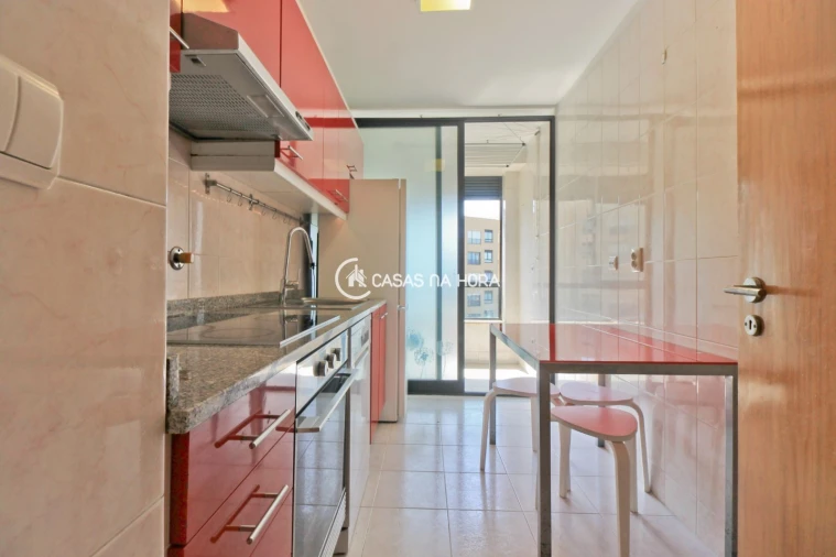Apartamento T2 para Arrendamento em São Mamede de Infesta e Senhora da Hora Foto 23