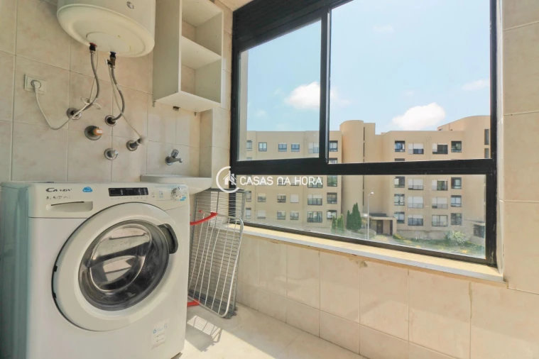 Apartamento T2 para Arrendamento em São Mamede de Infesta e Senhora da Hora Foto 24