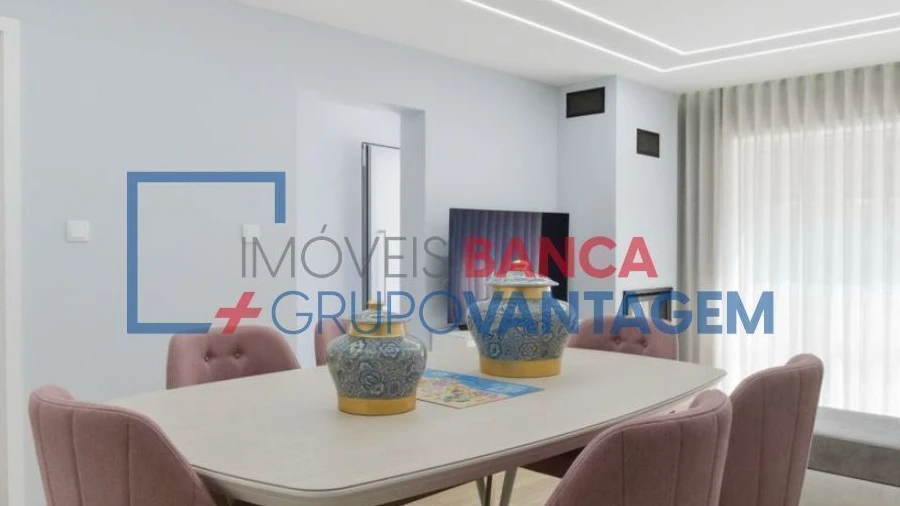 Moradia T3 para Venda em Castêlo da Maia