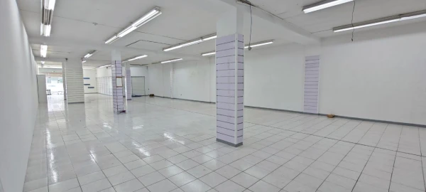 Loja para Arrendamento em São Mamede de Infesta e Senhora da Hora