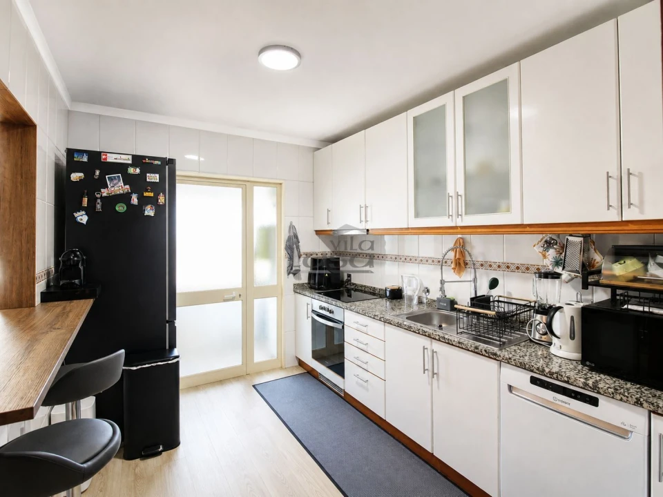 Apartamento T2 para Venda em Sandim, Olival, Lever e Crestuma Foto 4