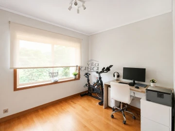 Apartamento T2 para Venda em Sandim, Olival, Lever e Crestuma