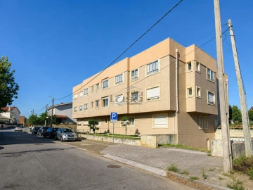 Apartamento T2 para Venda em Sandim, Olival, Lever e Crestuma