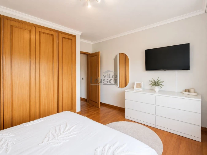 Apartamento T2 para Venda em Sandim, Olival, Lever e Crestuma Foto 14