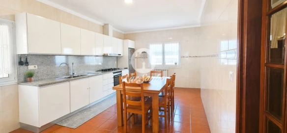 Moradia T3 para Venda em Gilmonde