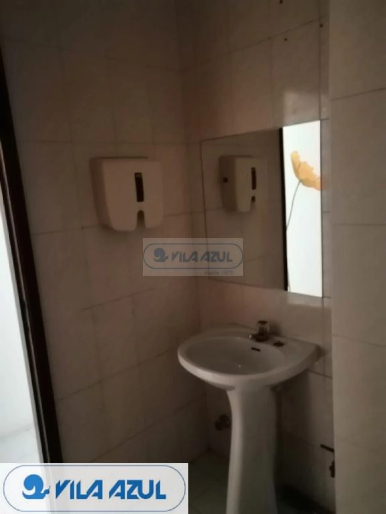 Loja para Venda em Selho (São Jorge) Foto 6