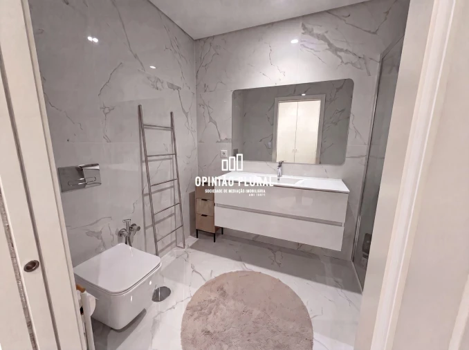 Apartamento T2 para Venda em Avintes Foto 10