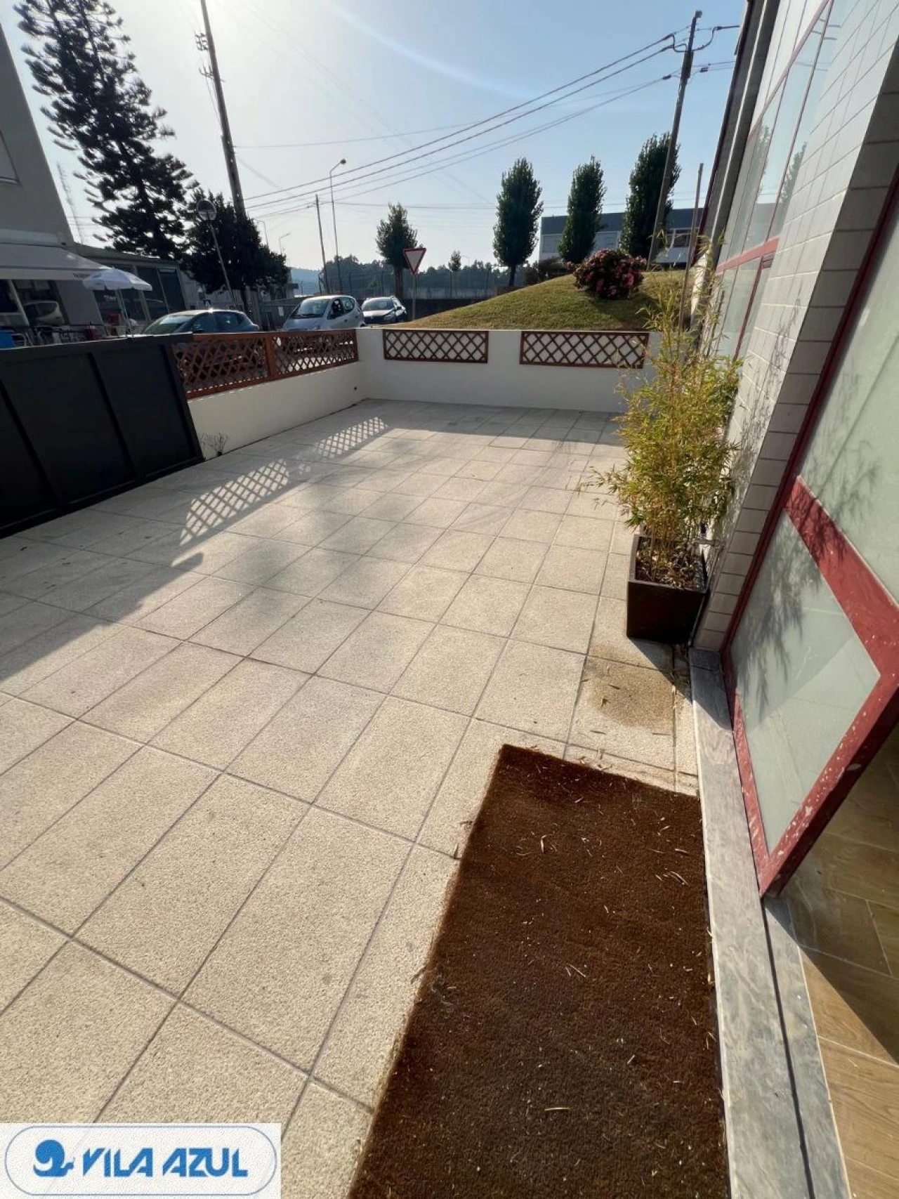 Apartamento T4 para Arrendamento em Vilarinho das Cambas Foto 16