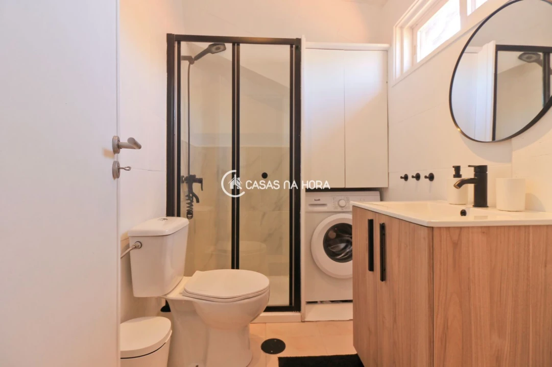 Apartamento T2 para Arrendamento em Paranhos Foto 9