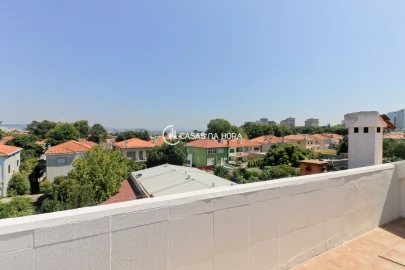 Apartamento T2 para Arrendamento em Paranhos