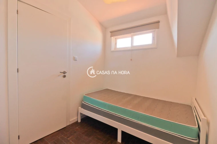 Apartamento T2 para Arrendamento em Paranhos Foto 15