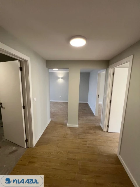 Apartamento T4 para Venda em Vilarinho das Cambas